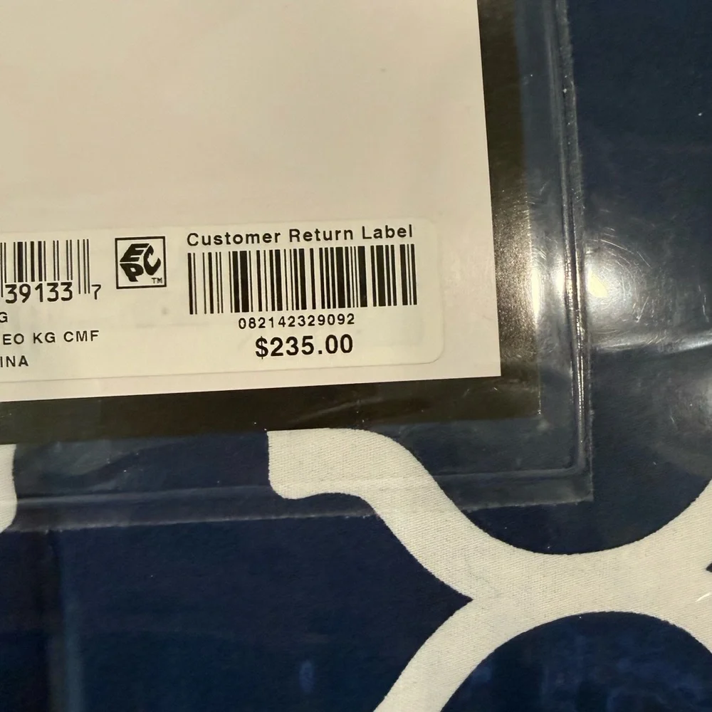Geometric Navy/White 3-Pc. Comforter Set, King, Exclusively at Macy's MSRP $235